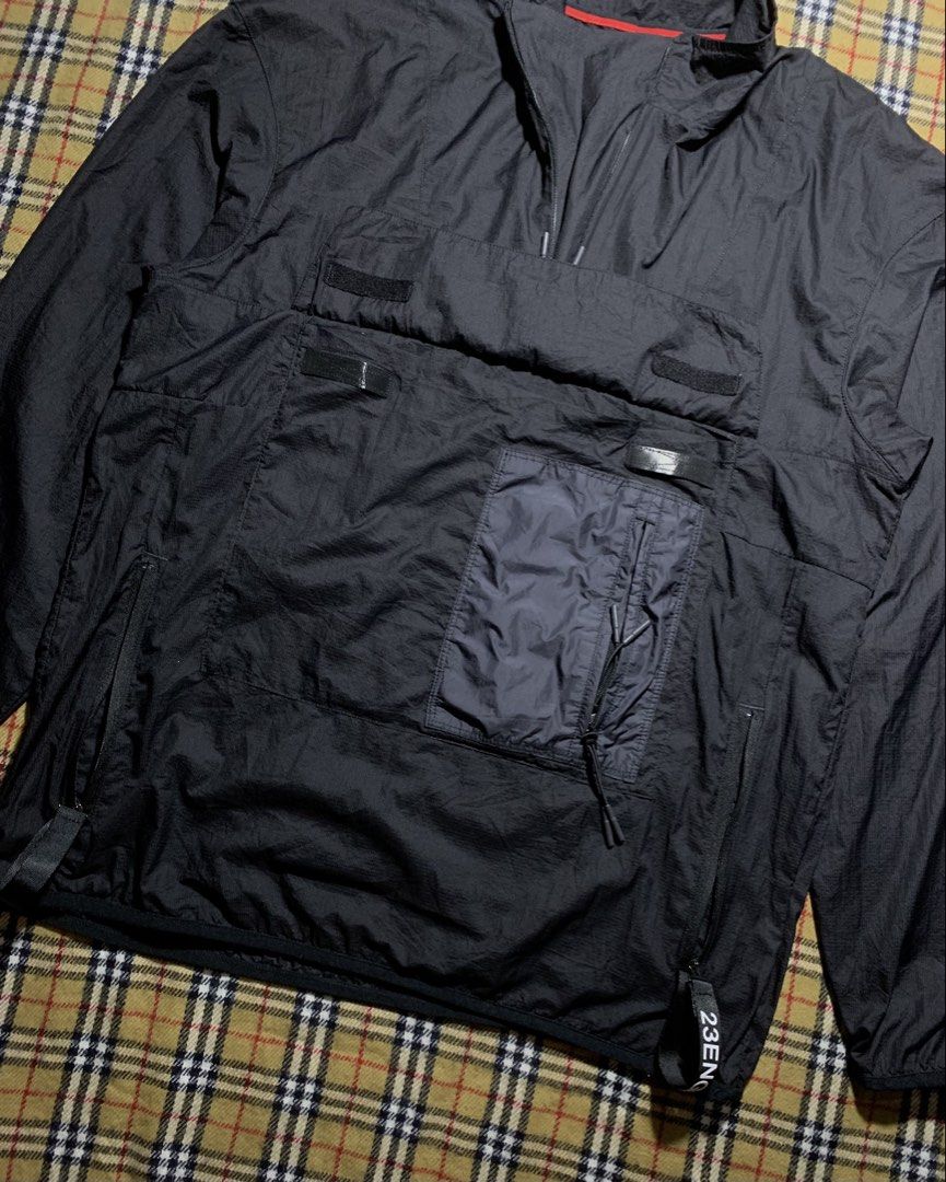 Air jordan 23 Engineered Lightweight Training Jacket (Packable) (Category: Coats, Jackets and Outerwear) located in Claveria. Submitted by plasticcase__ (Listing ID 1465713234, Image 3). Description: .
