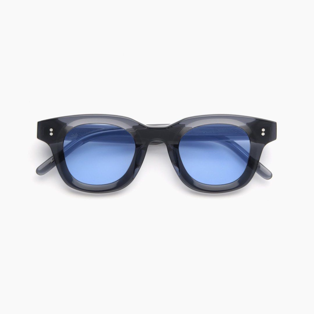 Akila Apollo Onyx Blue (Category: Sunglasses & Eyewear) located in Marikina City. Submitted by cheese85 (Listing ID 1465657785, Image 1). Description: Brand new, never used Complete with case and cloth Selling below SRP.