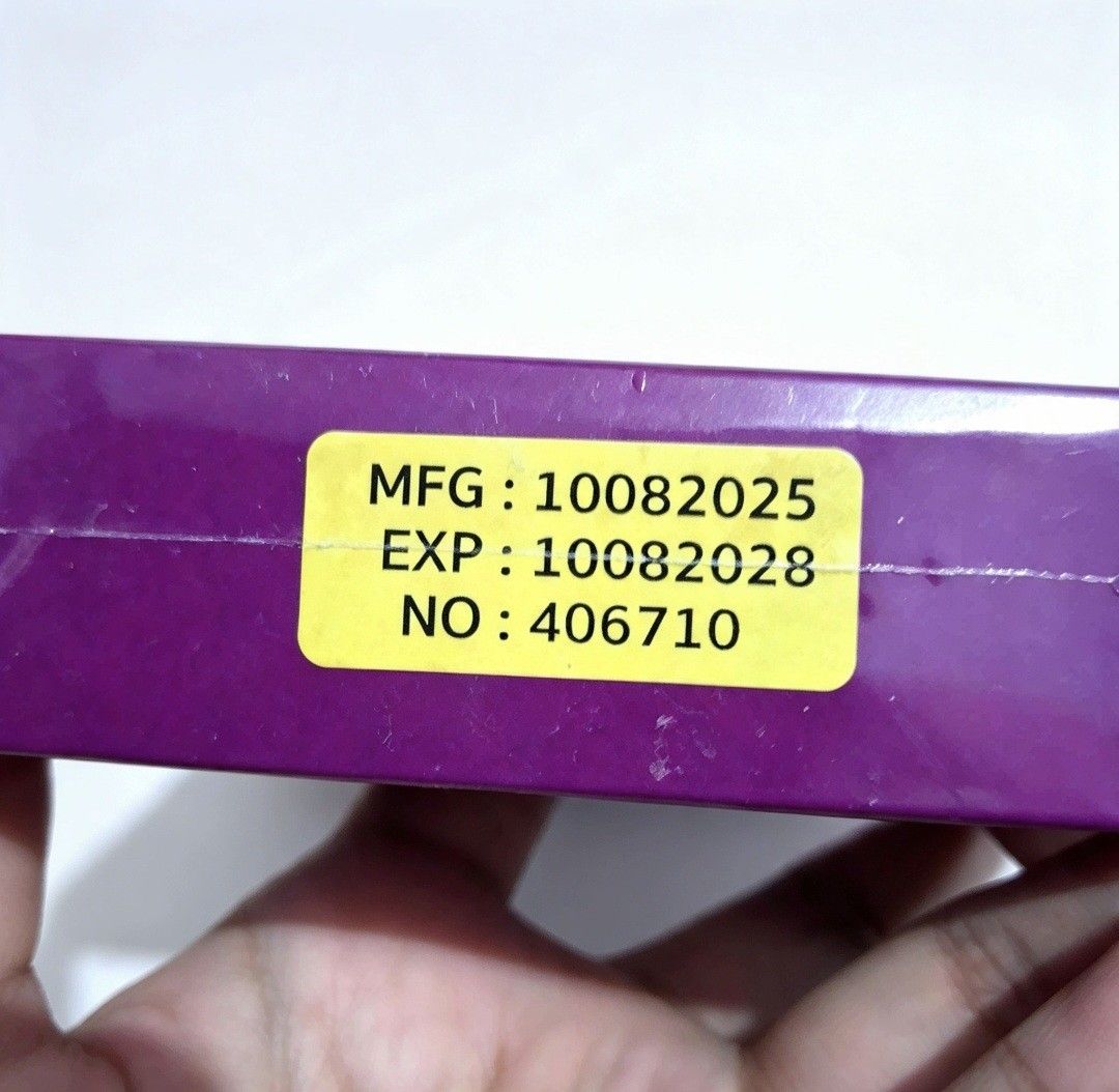 Alada Soap OG Authentic (Category: Body Care) located in Quezon City. Submitted by ana-chan (Listing ID 1465700268, Image 2). Description: - Product: Alada Mini Soap (Purple Box) - Condition: Brand new, unopened, with plastic wrap intact - Authenticity: Features official QR code sticker on the front - Manufacturing Date: 10/08/2025 - Expiry Date: 10/08/2028 - Batch Number: 406710.