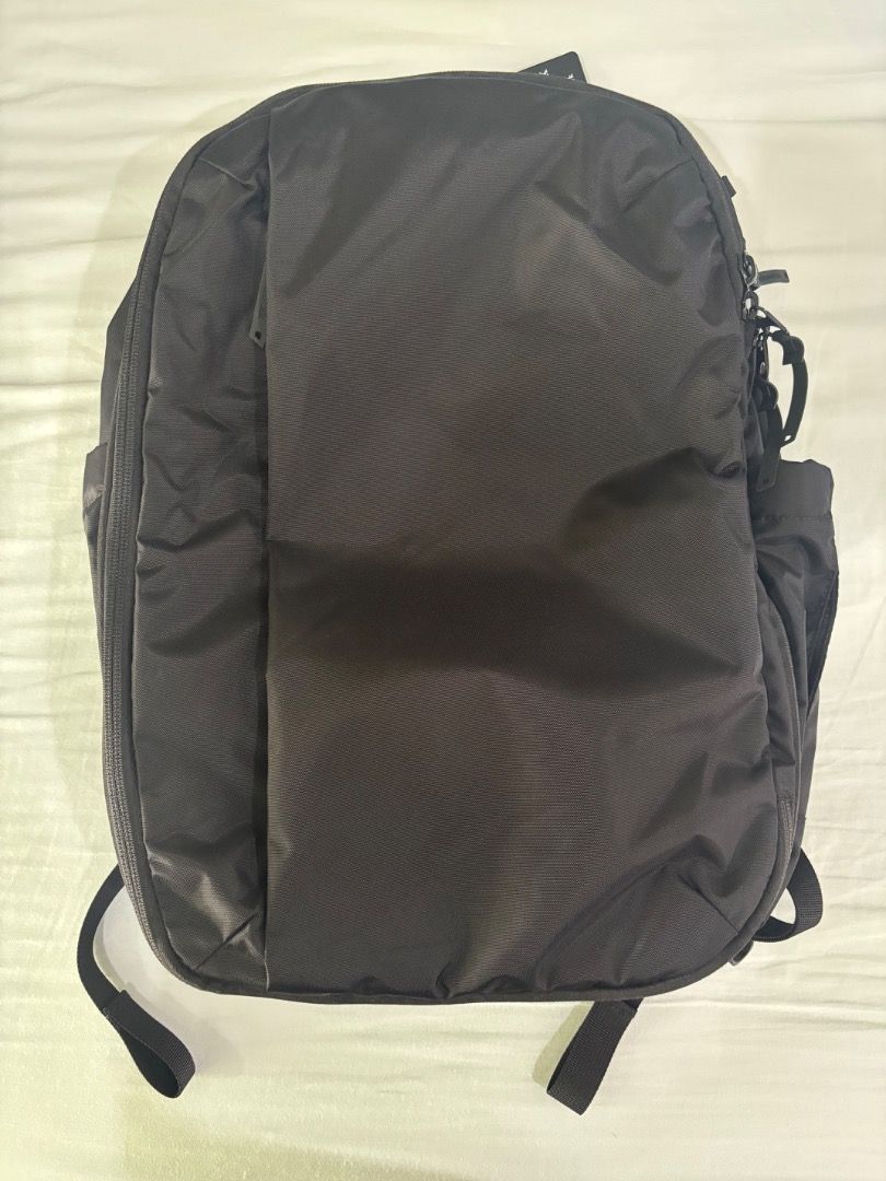 Almond Oak V2 Backpack (Category: Backpacks) located in Manila. Submitted by awrom123 (Listing ID 1465606254, Image 1). Description: Almond Oak V2 Backpack - Brand new with tag, resealable bag, and box. - Purchased directly from Almond Oak's website. - Dimensions: 17 x 13 x 7 inches. Can be expanded to 17 x 13 x 9 inches. - Stated capacity at 25L - Weight: 1 kg - Original price (with shipping, tax, and duties) at P11,655.97. - Issue identified: r