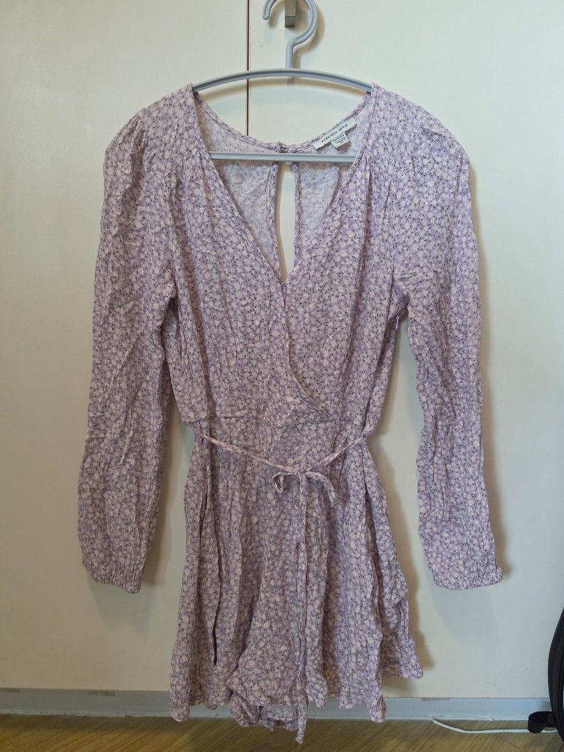 American Eagle romper (Category: Dresses) located in Pasig City. Submitted by noelrb (Listing ID 1465636174, Image 1). Description: .