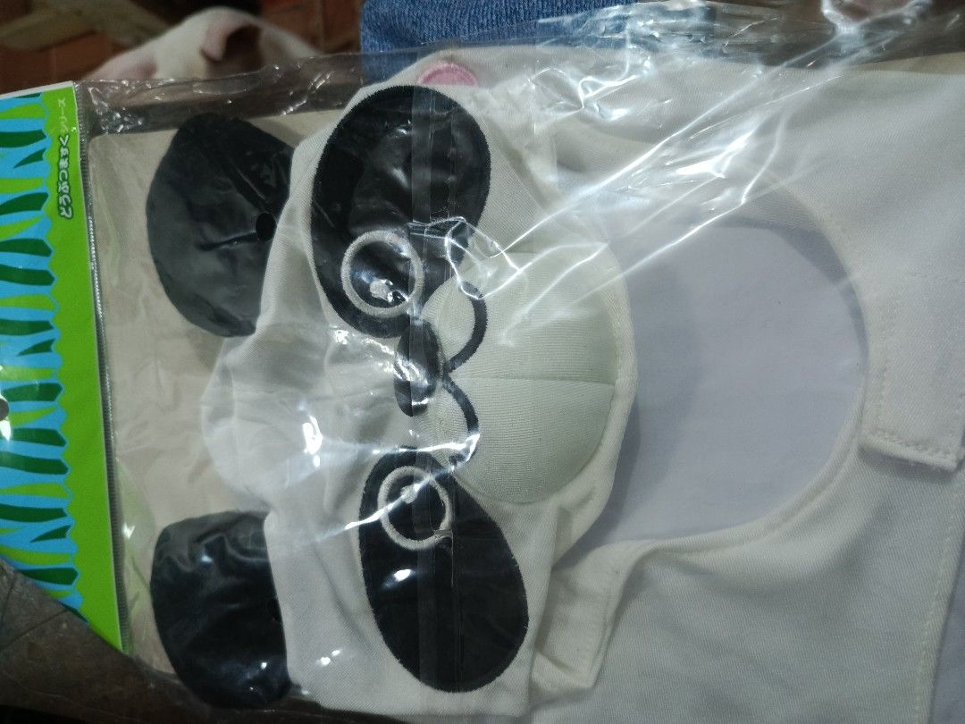 Animal Mask Panda (Category: Plushies & Soft Toys) located in Manila. Submitted by jelomove (Listing ID 1465592350, Image 2). Description: - Authentic panda mask straight from Japan - Brand new and unopened in original packaging - Stretchy fabric comfortably fits head circumferences up to 60cm (fits both adults and kids) - Adorable design with cute panda ears, embroidered eyes, and a soft plush snout - Perfect accessory for parties, cosplay, Hall
