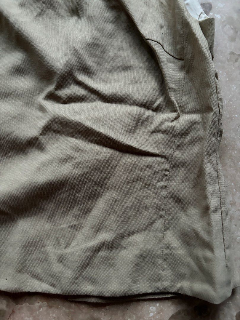 Annex Khaki Sleeveless Top (Category: Others Tops) located in Quezon City. Submitted by tidyup.lara (Listing ID 1465587897, Image 2). Description: Best fits XS-S frames Shoulder 11” Bust 32” Waist 30” Length 20” Condition 8/10: used but in good condition .