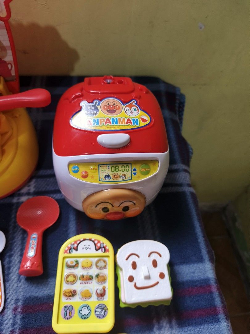 Anpanman Kitchen Set (Category: Character Goods) located in Caloocan City. Submitted by mckysprelove (Listing ID 1465653786, Image 3). Description: Touch-and-Talk Smart Anpanman Kitchen, ‎Anpanman Talking Rice Cooker, ‎Anpanman character bread-shaped toys ‎Anpanman Food Characters and other anpanman accessories. (ordinary cutting cake) ‎ ‎Please understand that this is a used item by children before purchasing. ‎ ‎Location 📍 Balagtas Bulacan ‎.