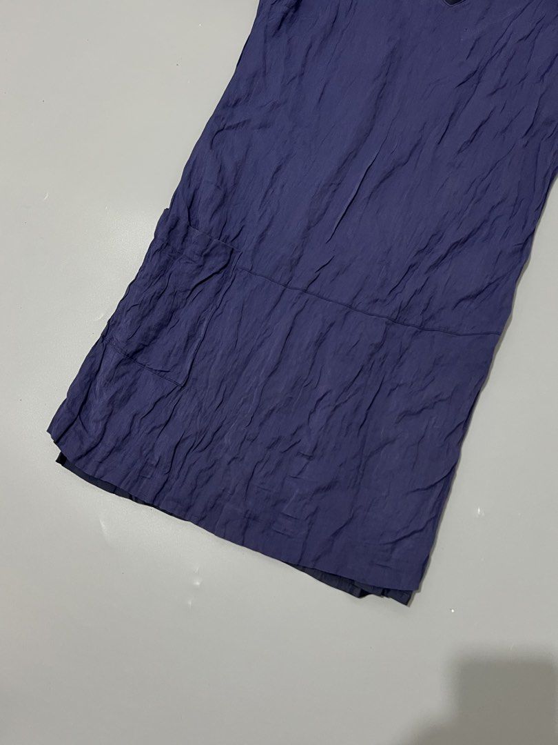 A.P.C - dress - Blue (Category: Dresses) located in Cavite. Submitted by asianluxe (Listing ID 1465702468, Image 3). Description: APC DRESS BLUE Flat measurements! Length:35 inches Width:17 inches Shoulder to shoulder:20.5 inches Guaranteed authentic Good condition Very presentable No flaw or damage.