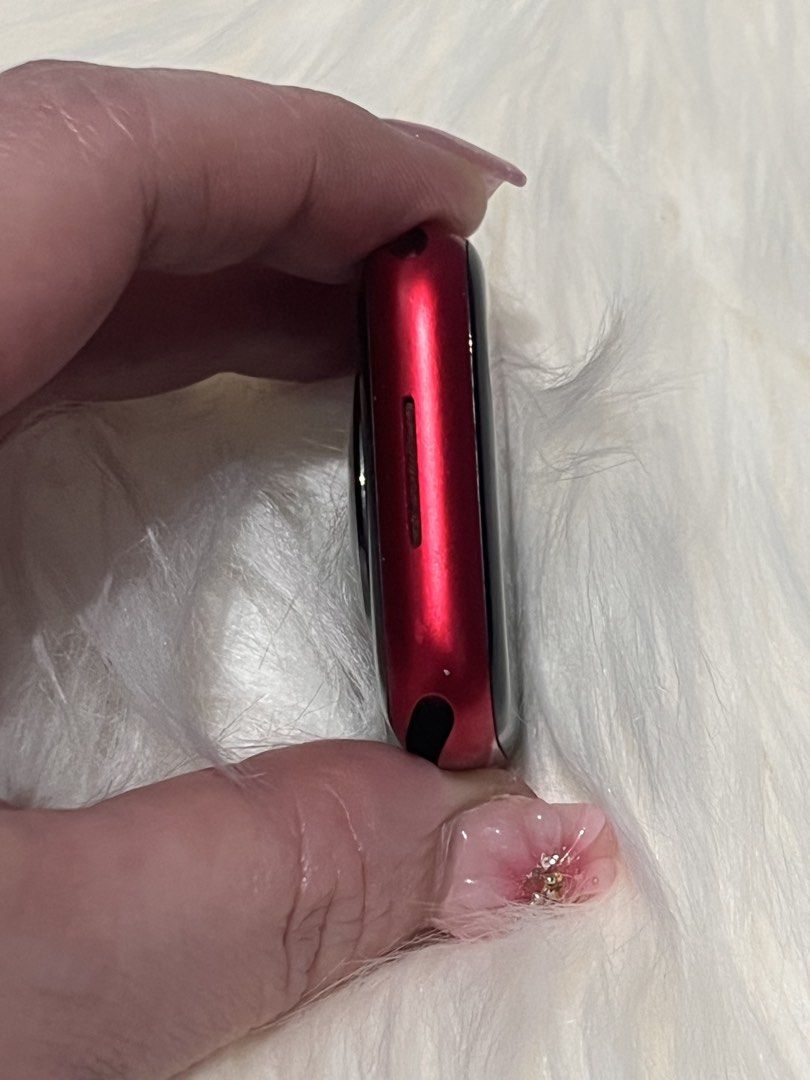 Apple Watch Series 8 (Category: Wearables & Smart Watches) located in Cavite. Submitted by ayenkhaeren (Listing ID 1465747095, Image 2). Description: Apple Watch Series 8 45mm Complete inclusions.
