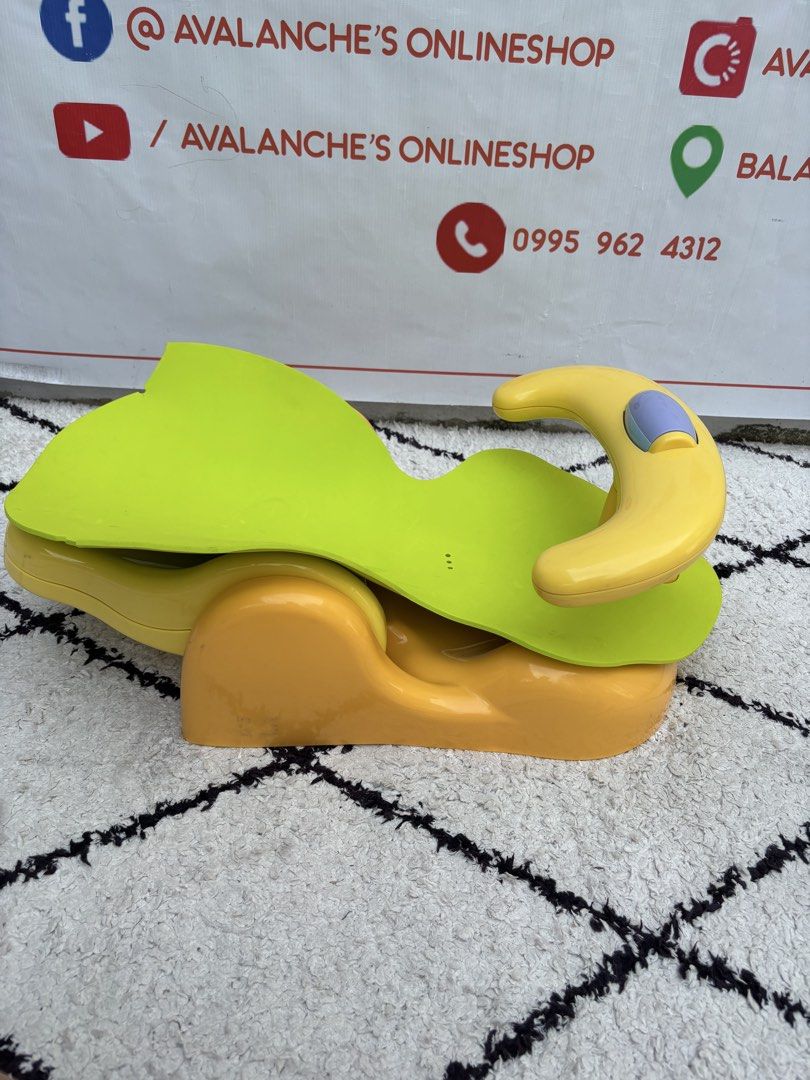 Aprica Bath chair (Category: Bathtub & Bath Accessories) located in Manila. Submitted by avalanchesonlineshopmainacount (Listing ID 1465659542, Image 2). Description: .