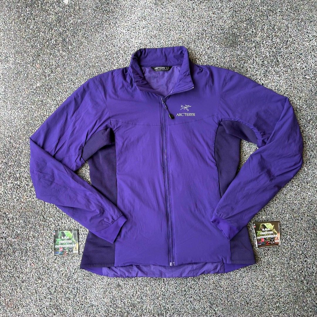 Arc'teryx Atom LT Jacket Women’s (Category: Coats, Jackets and Outerwear) located in Caloocan City. Submitted by rjlthrifts (Listing ID 1465704225, Image 1). Description: Arc'teryx Atom LT Jacket Women’s lightweight synthetic insulated piece designed for a wide range of output conditions. Excellent Condition Color Rate 10/10 M on Tag 24 Length 19 Width No Issue. Price. 2,780 Loc. South Caloocan Courier. J&T And Flash Express.