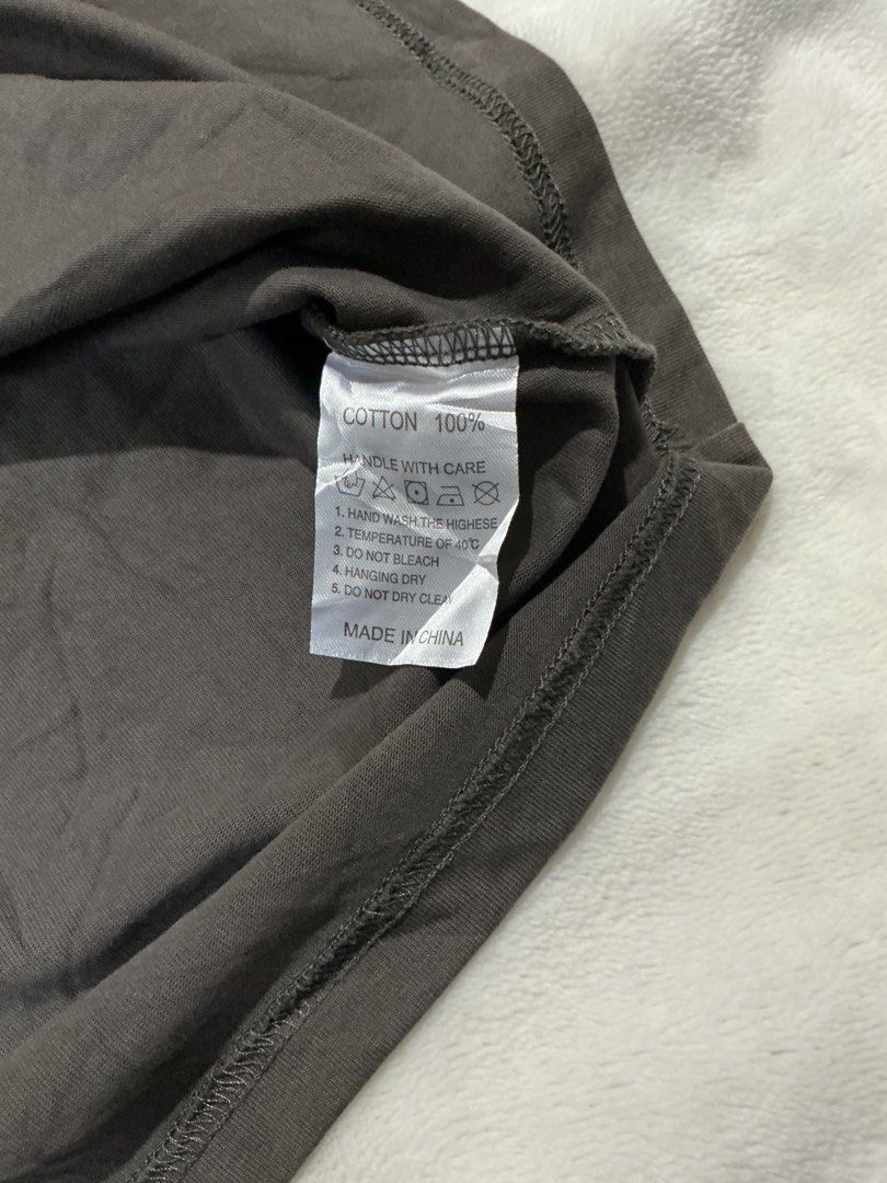 Arc'teryx Skeleton Graphic T-Shirt Brown (Category: Tshirts & Polo Shirts ) located in Manila. Submitted by adaalea_14 (Listing ID 1465743931, Image 3). Description: - Brand: Arc'teryx - Color: Brown - Design: Skeleton fossil logo printed on chest and back - Material: 100% cotton - Fit/Style: Short sleeves, crew neck, casual daily wear - Care: Hand wash recommended (per inner tag).