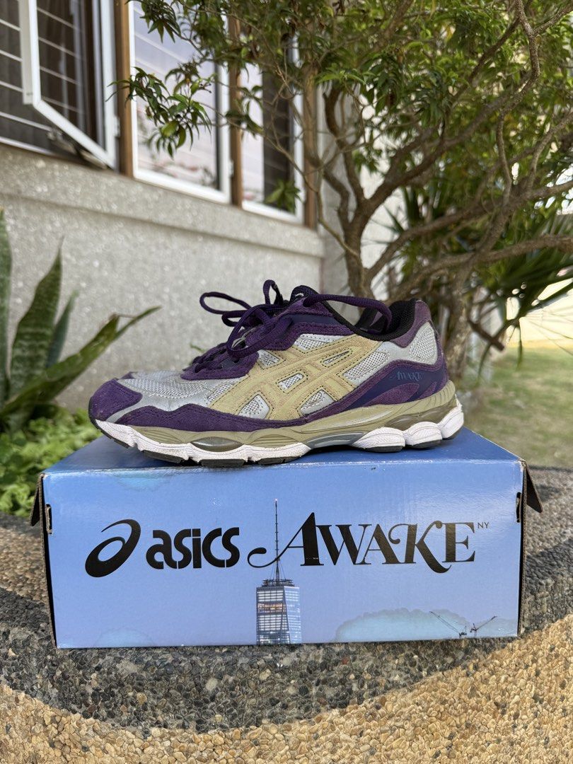 Asics Gel NYC x Awake NY (Category: Casual Shoes) located in Davao. Submitted by jawn.wick (Listing ID 1465652187, Image 2). Description: - Model: ASICS GEL-NYC x Awake NY - Colorway: Pure Silver and Gothic Grape - Size: US 6 Men's - buyer will shoulder shipping.