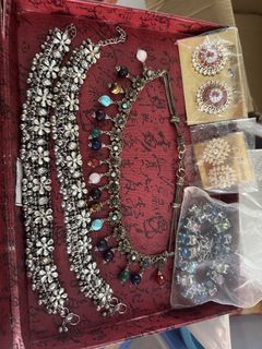 (Category: ) located in . Submitted by irissue03 (Listing ID 1465640227, Image 1). Description: .
