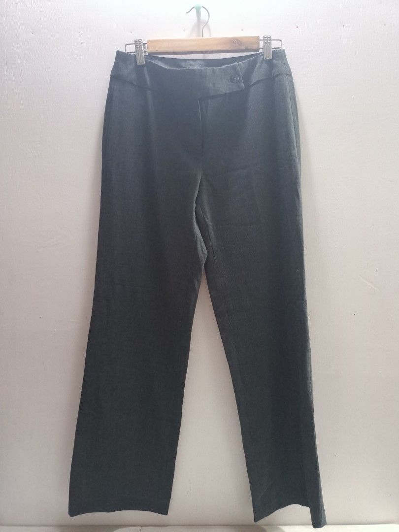 Atelier Office Pants (Category: Other Bottoms) located in Bislig. Submitted by vanityarchives (Listing ID 1465731950, Image 1). Description: like new condition came from USA balikbayan box.