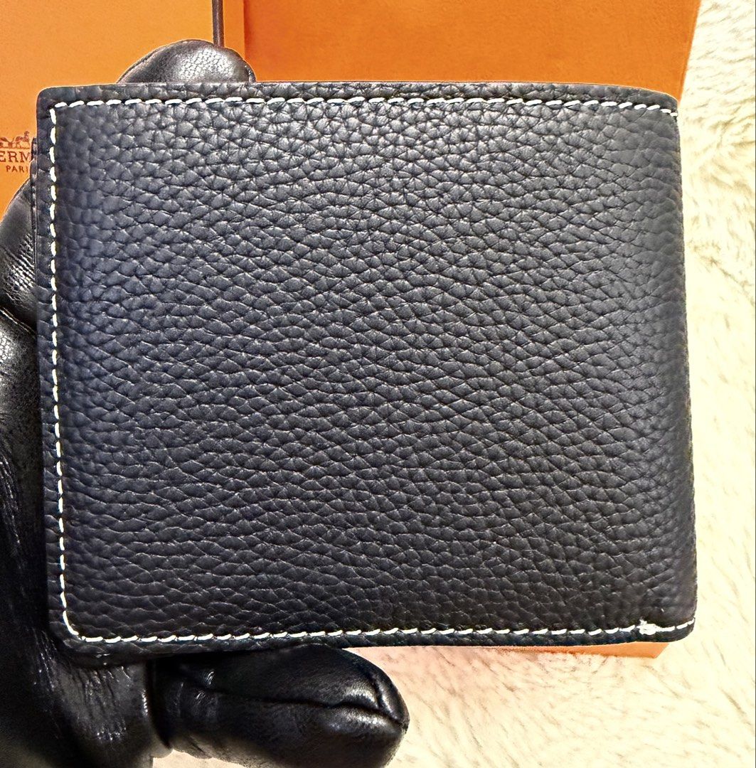 Authentic Hermès Bifold Togo Leather Wallet for Men (Category: Wallets & Card Holders) located in Manila. Submitted by mrsmdxbseller (Listing ID 1465581280, Image 2). Description: .
