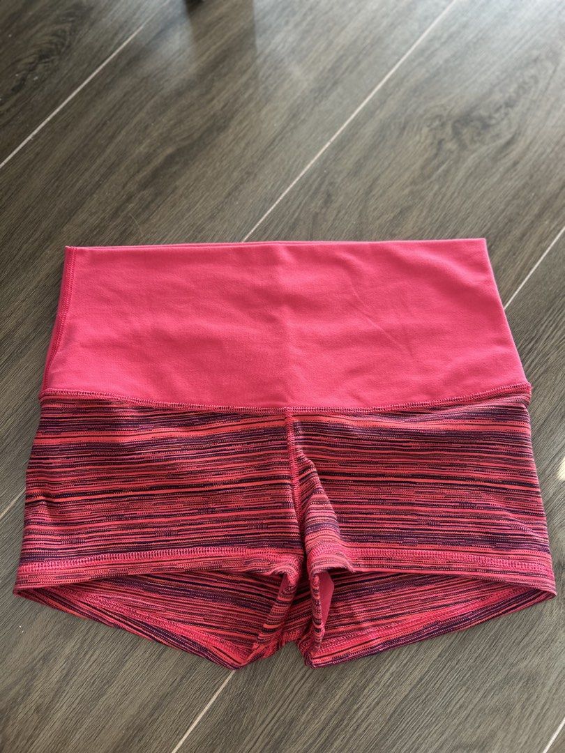 Authentic Lululemon (Category: Shorts) located in Manila. Submitted by daniii_1 (Listing ID 1465636643, Image 1). Description: Can fit 27-29.