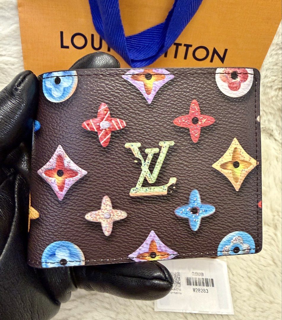 Authentic LV Multicolor Men’s Bifold Wallet (Category: Wallets & Card Holders) located in Manila. Submitted by mrsmdxbseller (Listing ID 1465580506, Image 1). Description: .