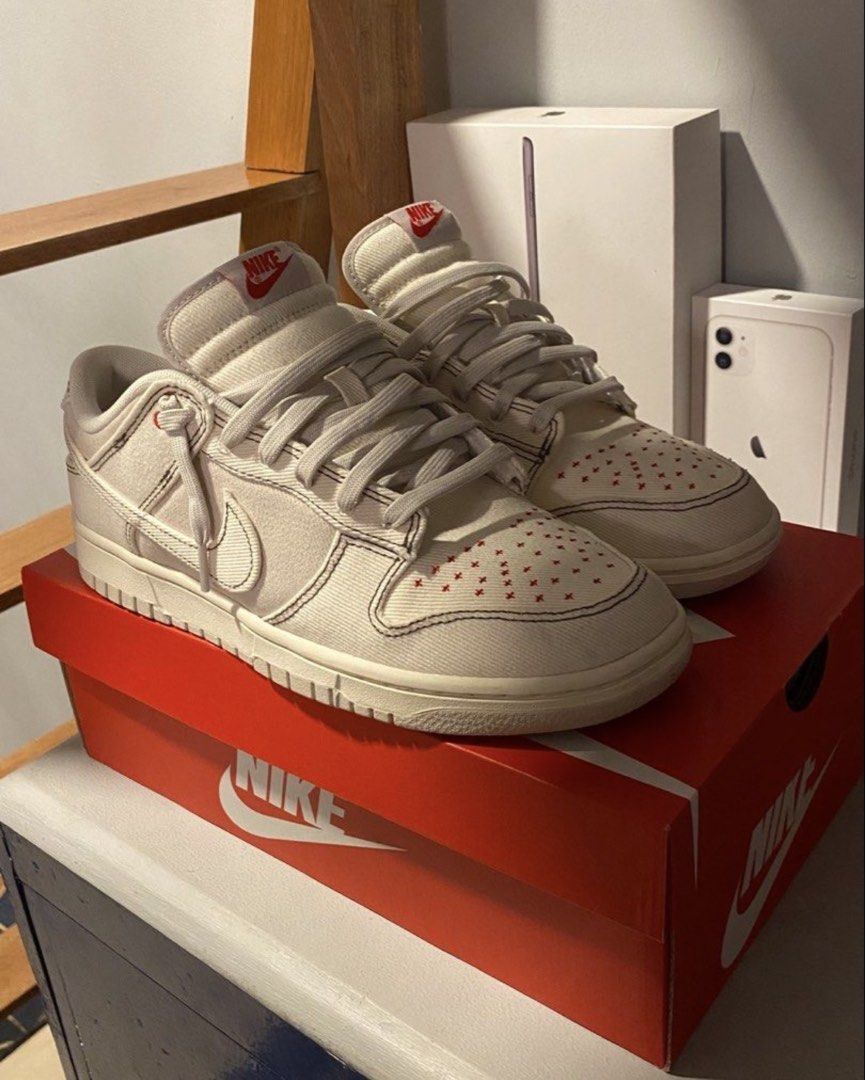 Authentic Nike SB Dunk Low "Light Orewood Brown" (Category: Sneakers) located in Bulacan. Submitted by erinbtrc (Listing ID 1465743470, Image 1). Description: Bought in retail with original box No issue Needs deep cleaning (it has stain spots) Slightly negotiable Can do Same Day Delivery (Lalamove) If Metro Manila or J&T Delivery.