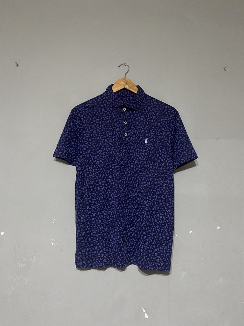 AUTHENTIC RALPH LAUREN AOP POLO SHIRT (Category: Tshirts & Polo Shirts ) located in Antipolo. Submitted by treasurethings02 (Listing ID 1465722744, Image 1). Description: Ralph Lauren Aop Polo shirt Excellent Condition 10/10 CR Issue neck tag cut Dimensions 19/27 Medium Photo Details .