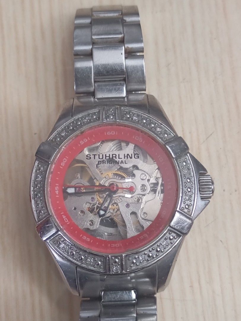 Automatic sthurling (Category: Women's Watches) located in Las Pinas. Submitted by quick_deals_great_finds2 (Listing ID 1465585166, Image 2). Description: Original good working condition 35mm medium unisex Fits wrist size 6.8 inches.