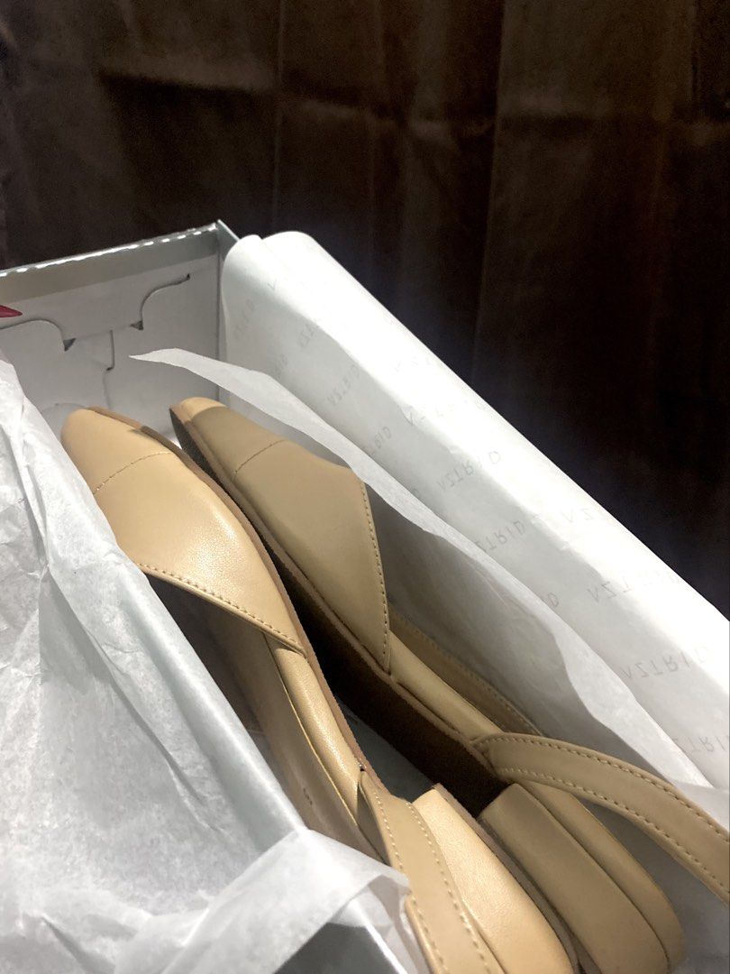 Aztrid Brielle Shoes (Category: Flats & Sandals) located in Manila. Submitted by rarefire.cb8572 (Listing ID 1465698693, Image 2). Description: Aztrid Brielle Shoes size: 5 rfs: wrong size never been used/brand new ₱650 MOP: gcash MOD: jnt/lalamove location: available for meet-ups around sampaloc area pls comment if interested.