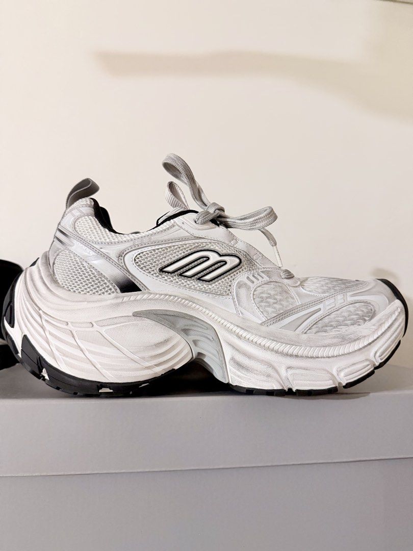 Balenciaga 10XL Shoes (Category: Sneakers) located in Manila. Submitted by croix.ackles (Listing ID 1465745006, Image 1). Description: Balenciaga 10XL Shoes (Super Rare) Size 42 but Perfect Fit for Size 44-45 75k only (100k retail price) Low ballers will be ignored Complete with Box Used Once Can send more pics upon request Pickup on my place Meetup on Robinsons Manila can ship via lalamove, JNT or LBC kung mejo malayo (buyers expense).