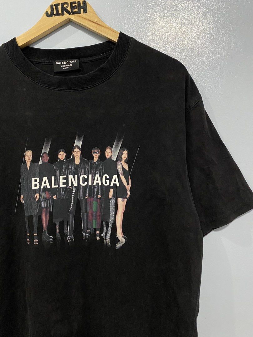 balenciaga (Category: Luxury Apparel) located in Dumaguete. Submitted by hirrja97559 (Listing ID 1465715368, Image 3). Description: Balenciaga‼️ Medium 21x29 Excellent condition 9/10 color rate (acid wash style).