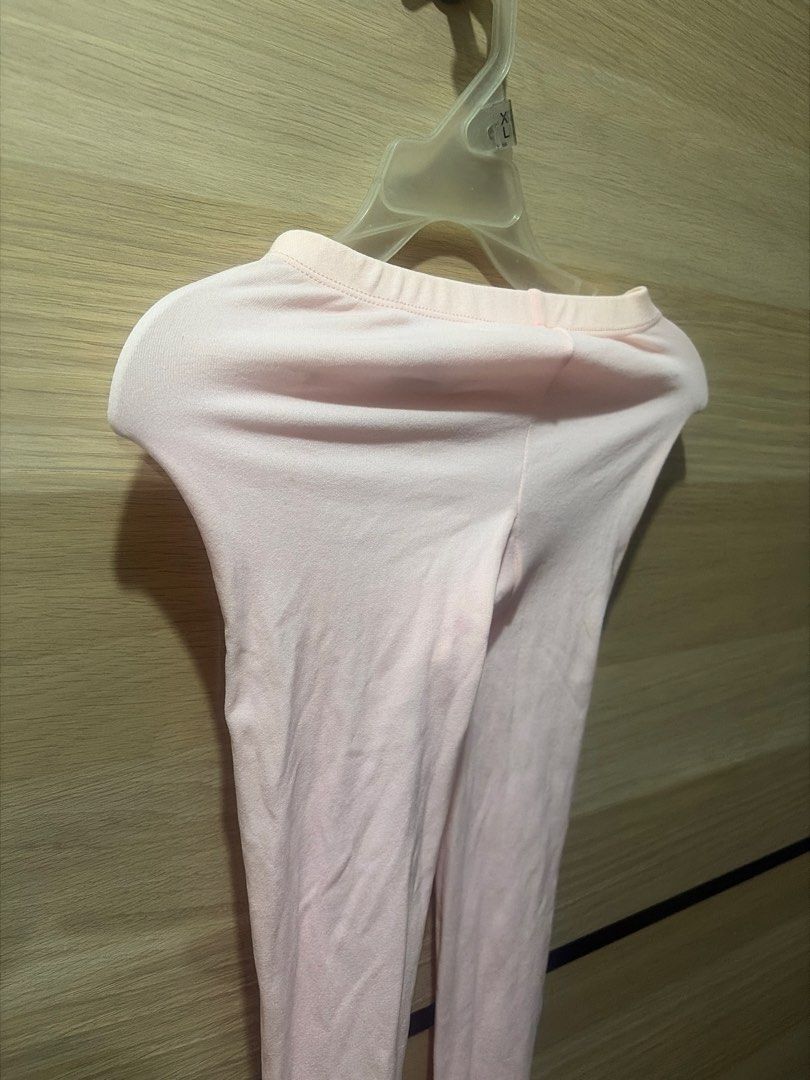 Ballet Dance Tights Light Pink Size 7-9 (Category: Babies & Kids Fashion) located in Cainta. Submitted by sarisari_online2020 (Listing ID 1465711464, Image 2). Description: - Color: Light pink - Size: 7-9 (tag inside) - Features: Stretchy fabric, full feet - Condition: Clean waistband, neat stitching throughout - Perfect for: Dance class or performance practice.