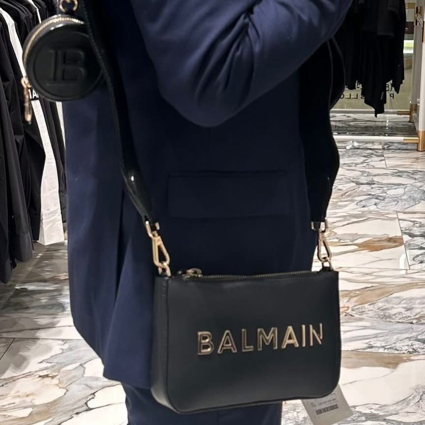 Balmain (Category: Sling Bags) located in Paranaque City. Submitted by sarahlarsson_ (Listing ID 1465583418, Image 3). Description: Toiletries bag// clutch---10,800 FREE SHIPPING ETA: 2weeks.