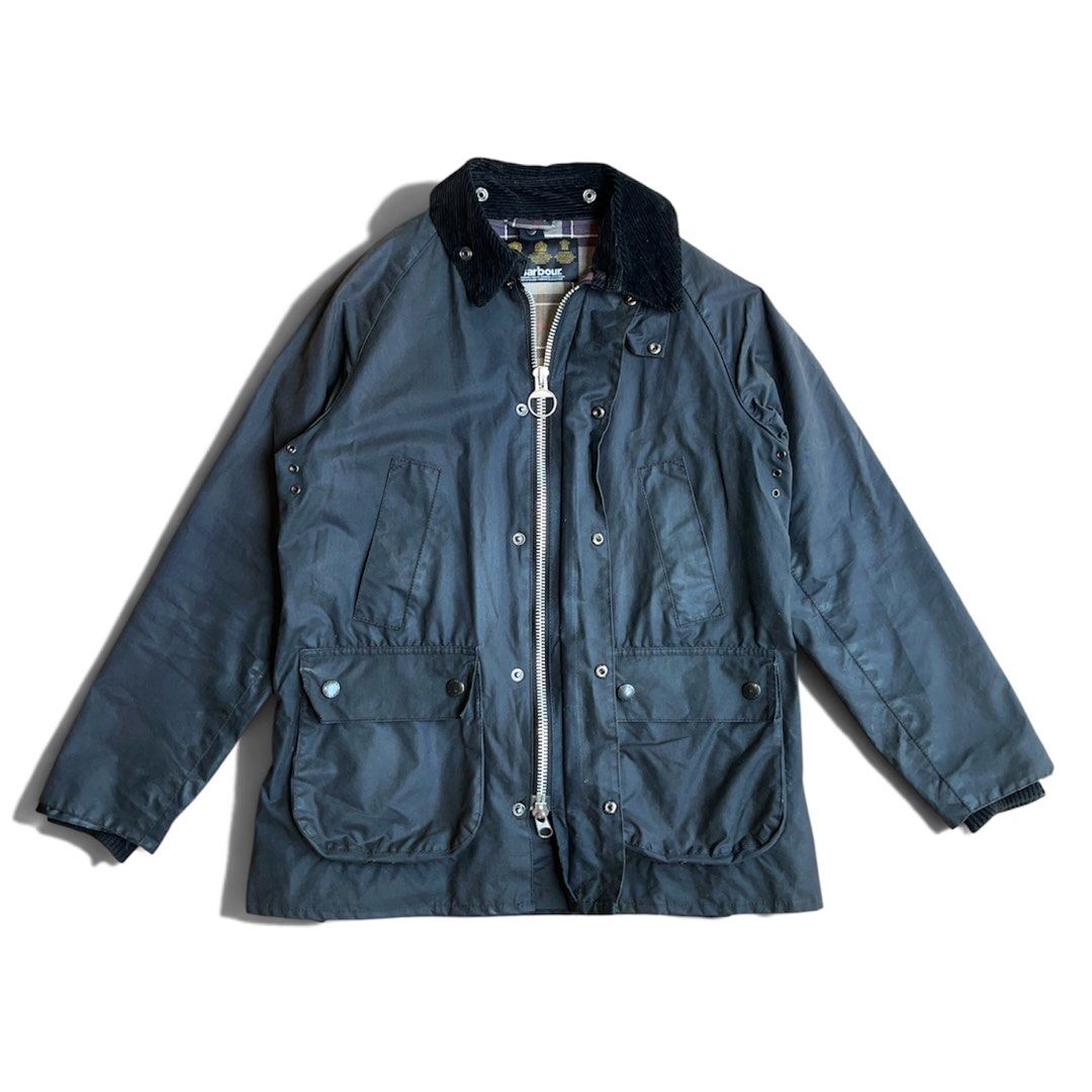 Barbour Bedale waxed Jacket (Category: Coats, Jackets and Outerwear) located in Binan City. Submitted by ronsanchez (Listing ID 1465636194, Image 1). Description: Barbour Bedale waxed Jacket Minimal sign of wear. Excellent Condition. Very minimal sign of wear. Excellent Condition. The Barbour Bedale SL (Slim Fit) is a modernized, streamlined version of the iconic 1980 equestrian riding jacket. Originally inspired by Japanese street style trends, 
