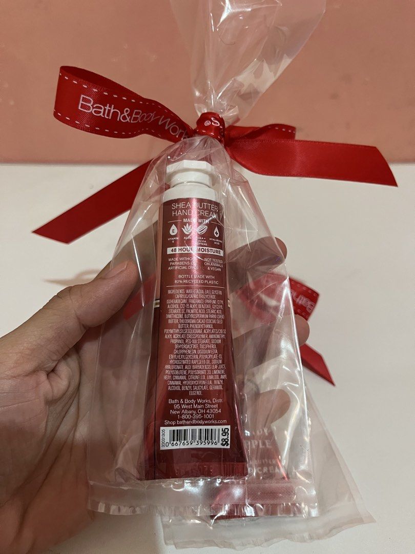 Bath & Body Works Winter Candy Apple Hand Cream Set (Category: Body Care) located in Mabalacat. Submitted by padeclutter (Listing ID 1465618318, Image 2). Description: - Includes 2 tubes of Bath & Body Works Winter Candy Apple hand cream (1 fl oz / 29 ml each) - Rich shea butter formula to keep hands soft and moisturized - Individually packed in clear plastic bags with festive red ribbons - Perfect for gifts, party favors, or your daily bag - 100