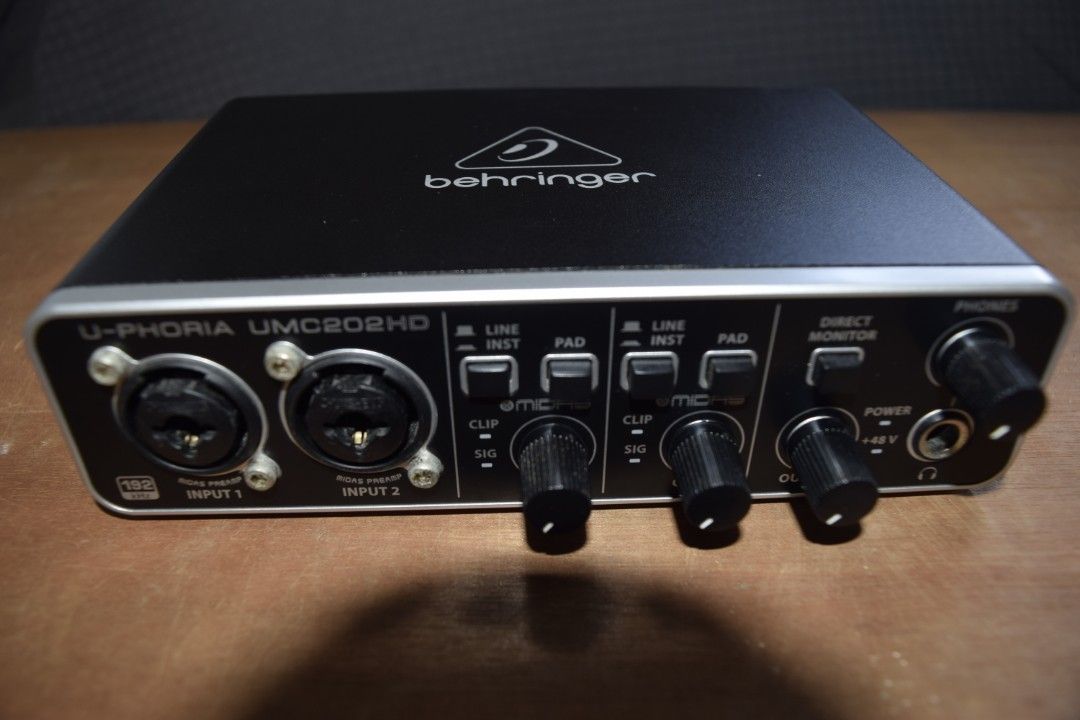 Behringer U-Phoria UMC202HD Audio Interface (Category: Other Audio Equipment) located in Caloocan City. Submitted by mre3ve (Listing ID 1465724095, Image 2). Description: Selling my slightly used Behringer U-Phoria UMC202HD USB Audio Interface. The unit is in pristine, excellent working condition with no technical issues. Reason for Selling (RFS): Upgrading to an interface with more inputs. Condition: Slightly used, 100% functional, and well-main