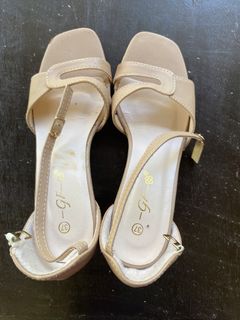 (Category: ) located in . Submitted by rosacloset (Listing ID 1465632589, Image 1). Description: .