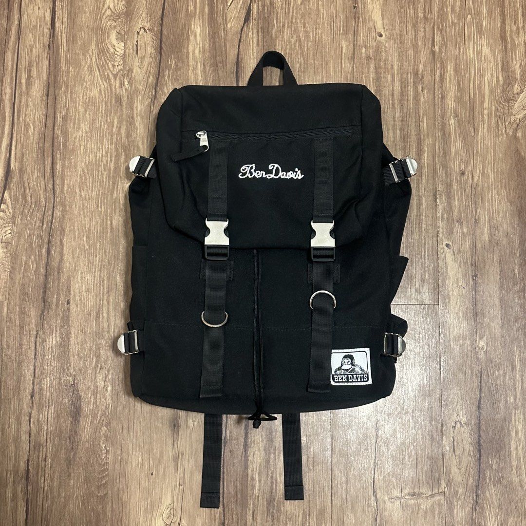 Ben Davis Backpack (Category: Backpacks) located in Calamba. Submitted by dripparadise.archive (Listing ID 1465748601, Image 2). Description: Ben Davis Backpack - In Excellent condition - No issue 1780+ Shipping fee.