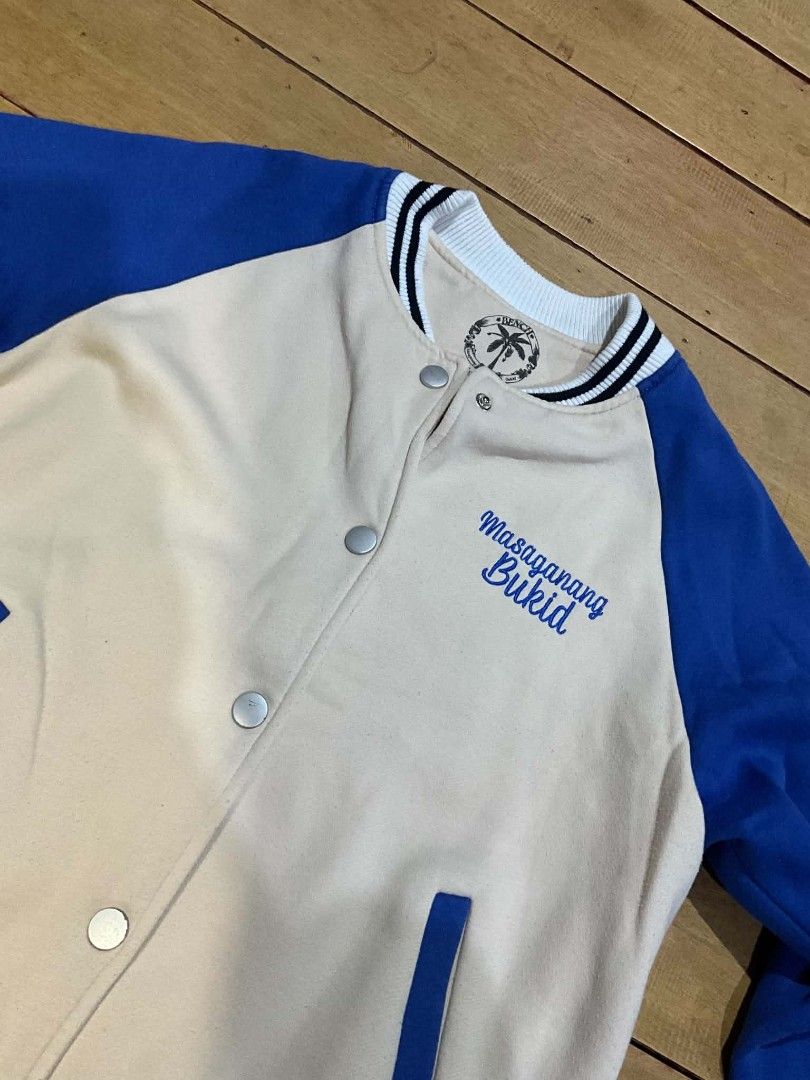 BENCH LIMITED EDITION BEIGE AND BLUE VARSITY BACKPRINT JACKET (Category: Coats, Jackets and Outerwear) located in Manila. Submitted by zesshian (Listing ID 1465690291, Image 3). Description: -negotiable -good condition -limited edition -bench varsity jacket -blue and beige jacket -large on tag -pm for ww.