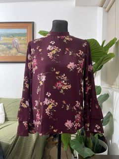 (Category: ) located in . Submitted by pawsome_closet (Listing ID 1465758510, Image 1). Description: .