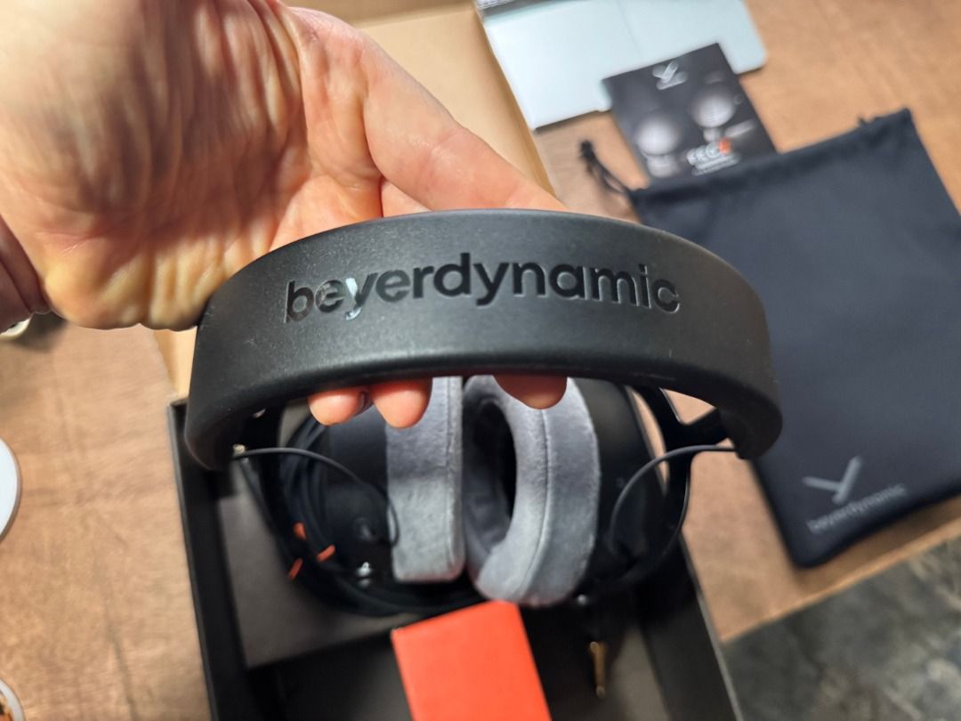 Beyerdynamic DT 700 Pro X Closed-Back Studio Headphones (Category: Headphones & Headsets) located in Caloocan City. Submitted by yuranet (Listing ID 1465601747, Image 3). Description: Beyerdynamic DT 700 Pro X headphones. They are in absolute mint condition and have only been used a couple of times. Condition: Like New (10/10) Included: Full original set (box, cables, carrying bag, manuals) – exactly as you would get it from the store. Fantastic 