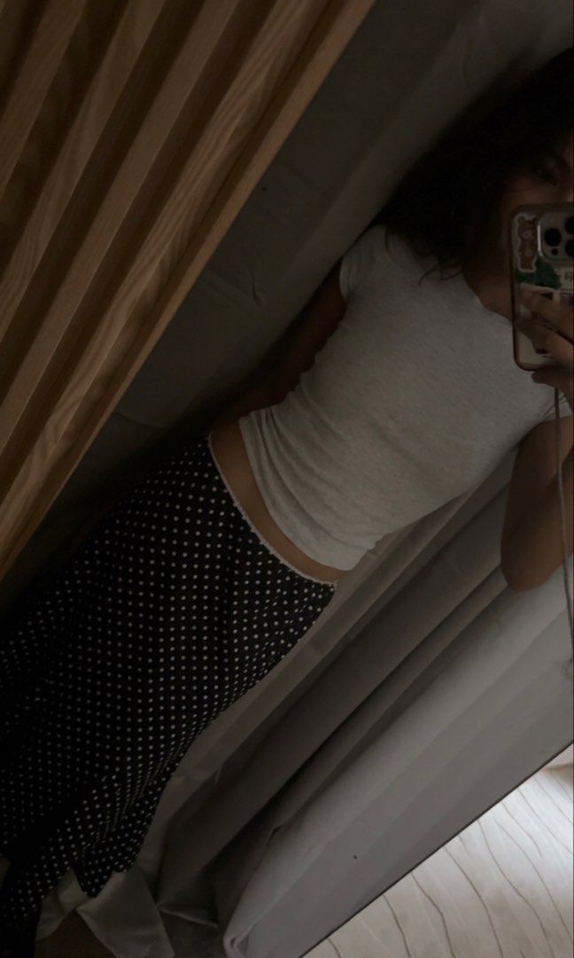 Black and White Polka Dot Midi Skirt (Category: Skirts) located in Manila. Submitted by xstrawberri (Listing ID 1465746646, Image 2). Description: - stretchable - price negotiable - can send more pixxxxx .