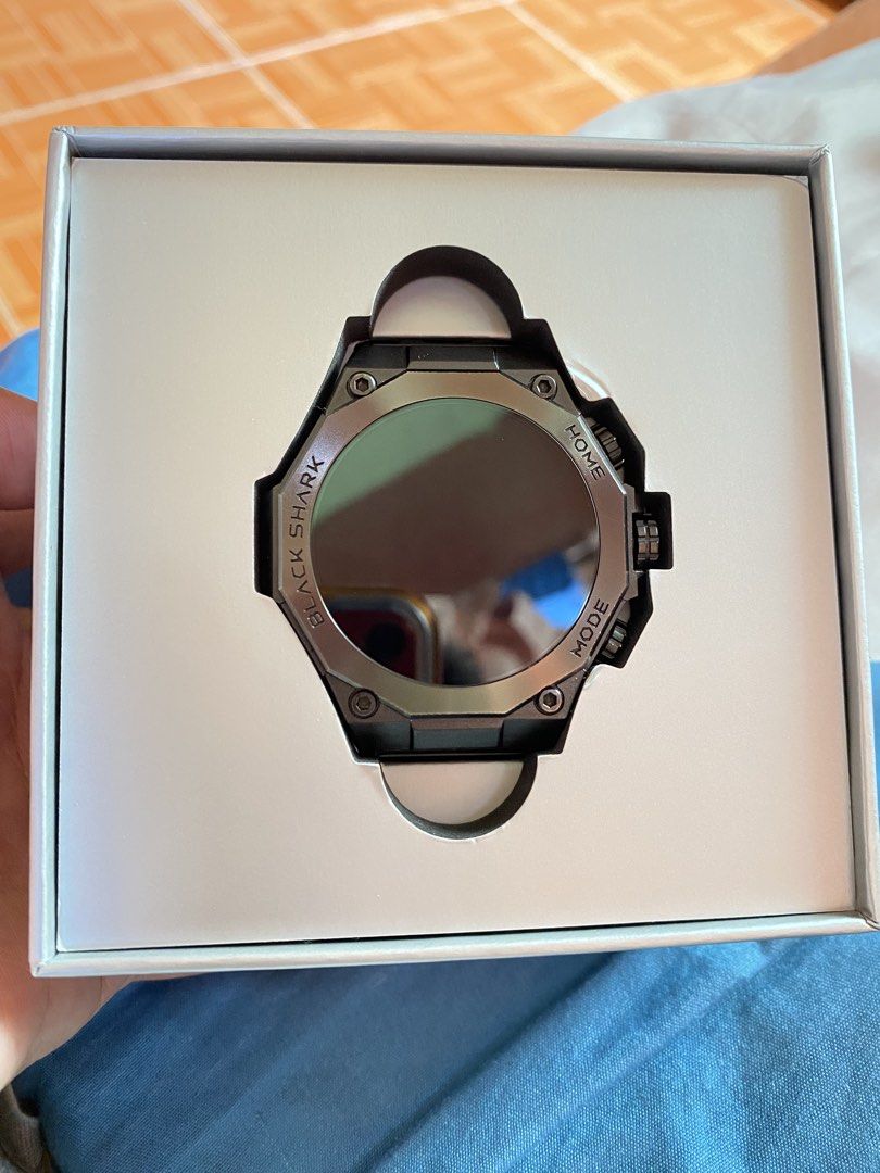 BLACKSHARK S1 PRO SMARTWATCH (Category: Wearables & Smart Watches) located in Cordova. Submitted by cris_market (Listing ID 1465588636, Image 2). Description: Bought in Saudi Arabia with Box and Charger 4K Fix, RSF: Need Allowance For my College LapuLapu/Cebu Location.