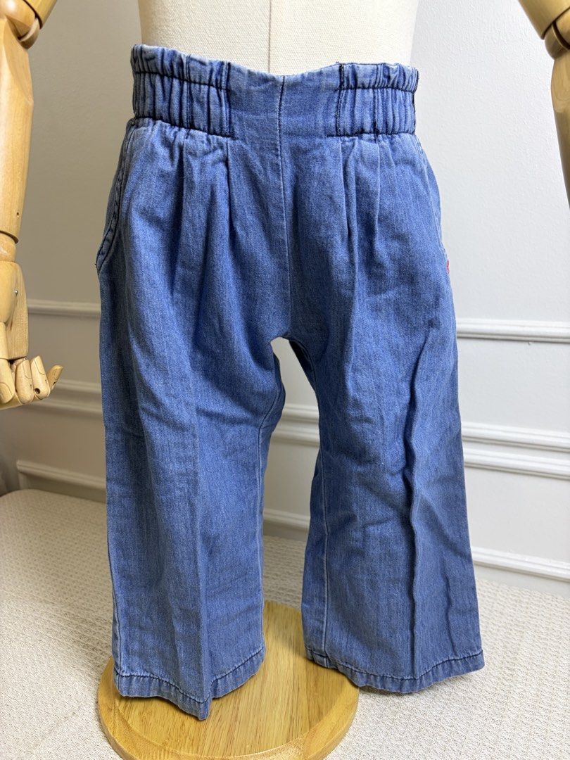 Blue denim pants with elastic waistband (Category: Babies & Kids Fashion) located in Trece Martires City. Submitted by youngdeer.35677c (Listing ID 1465623772, Image 1). Description: - Color: Blue - Style: Lightweight denim trousers with front pleats - Waist: Elasticated gathered waistband for easy slip-on - Pockets: Practical side pockets included - Fit: Relaxed fit through the legs with clean hem stitching - Condition/Use: Perfect casual wear s