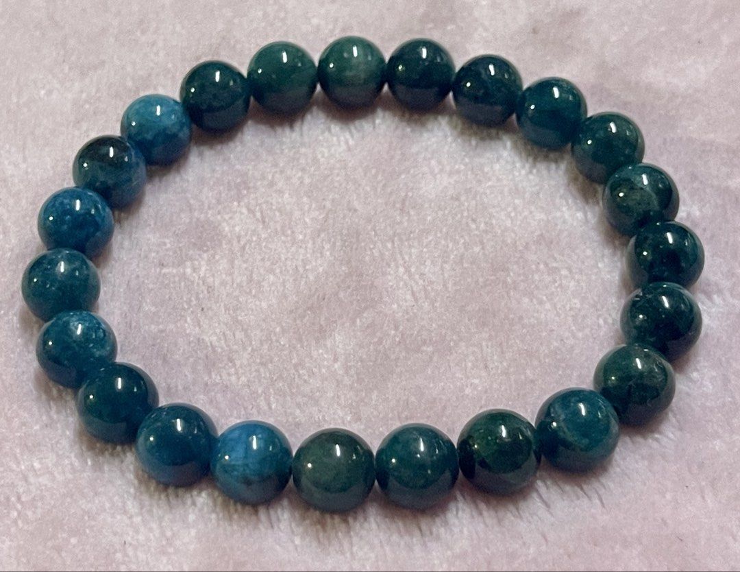 Blue Green Apatite Bracelet 8mm (Category: Bracelets) located in Manila. Submitted by Crystal_Oracle (Listing ID 1465585314, Image 1). Description: Blue-green apatite is a dual-action spiritual stone known as a stone of manifestation, inspiration, and inner clarity. It merges the vibrational traits of both blue and green apatite to link personal ambition with emotional renewal. Core Spiritual Meanings & Properties • Stone of Manifestation & Focus
