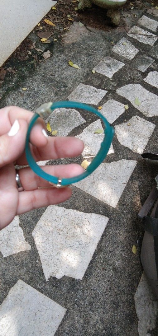 Blue rubber bracelet adjustable (Category: Kids Toys) located in Quezon City. Submitted by eidorableshop (Listing ID 1465596800, Image 1). Description: .