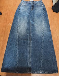 (Category: ) located in . Submitted by micsyyyyy (Listing ID 1465644106, Image 1). Description: .
