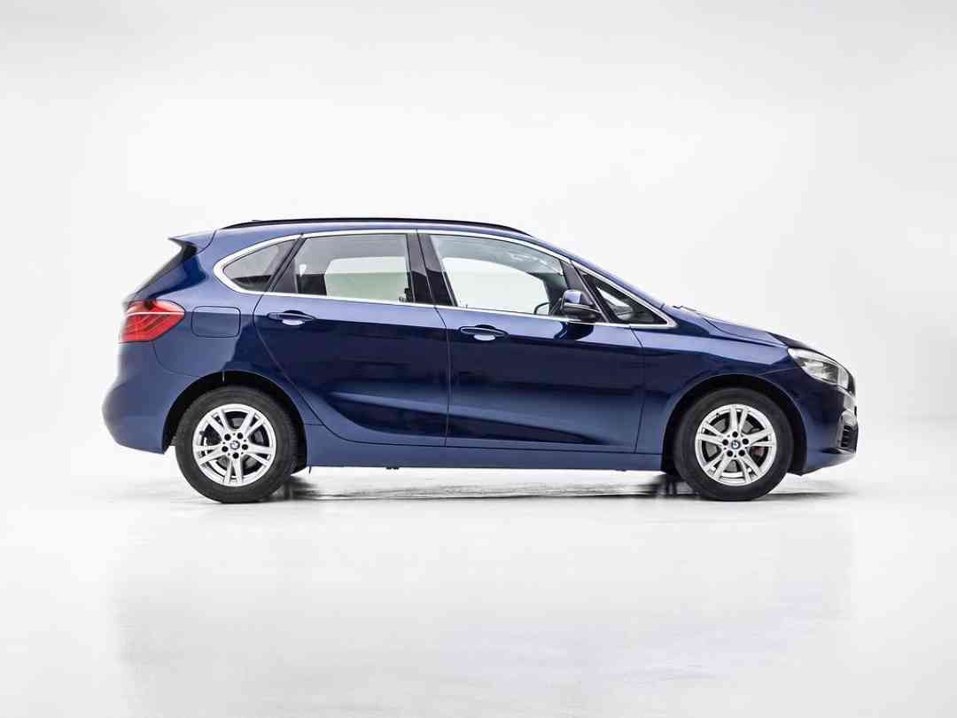 BMW 2 Series Active Tourer Diesel 216d (A) (Category: Used Cars) located in Singapore. Submitted by vincar_pre-owned (Listing ID 1465702539, Image 2). Description: The 216d Active Tourer benefits from BMW's engineering expertise in handling. The vehicle has a well-tuned suspension that strikes a good balance between comfort and sportiness. The driving experience is typically engaging for a car of this type. Contact us today to arrange a viewing f
