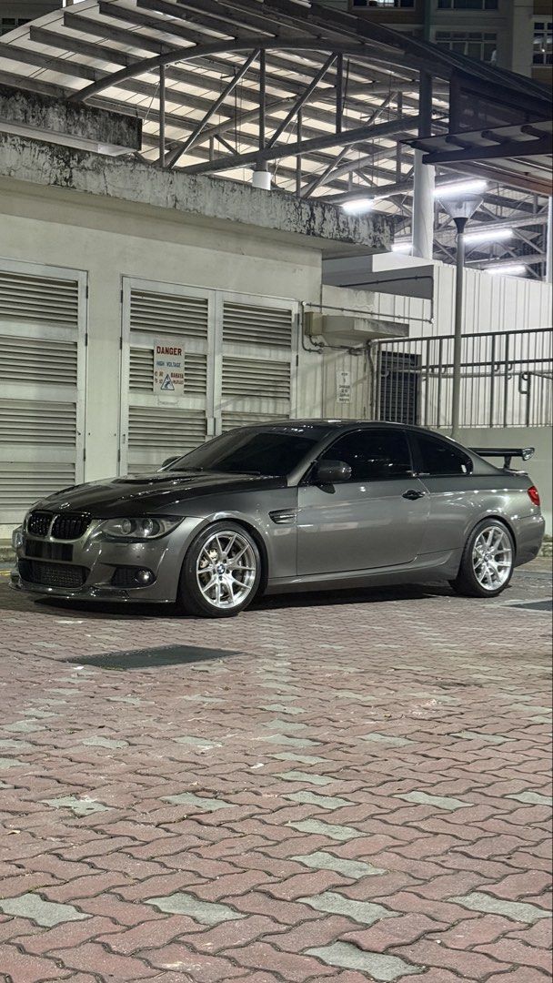 BMW 3 Series Coupe 335i M-Sport Auto (Category: Used Cars) located in Singapore. Submitted by comecheckitout (Listing ID 1465684017, Image 3). Description: 2010 BMW E92 335i COUPE M-SPORT N55 DCT Comes With: ECU Custom Stage 3 Tune by Andrew BMS Tuning (pushing 500hp) TCU xHP Stage 3 Tune (Customisable) Engine Fully Rebuit @ 180,000km High Pressure Fuel Pump Overdrive Unit Pure Stage 2 Hybrid Turbo Upgraded Intercooler Upgraded Radiator Aftermark