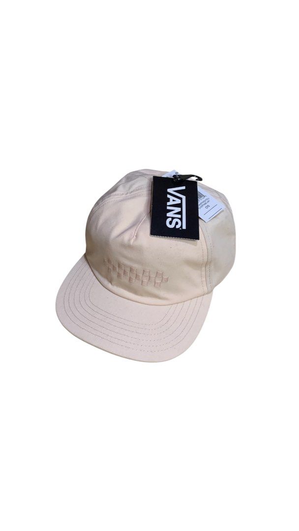 Bnew Vans Cap (Category: Caps & Hats) located in Dagupan City. Submitted by whiteboy_ (Listing ID 1465596460, Image 1). Description: Bnew Vans Cap (not thrifted).