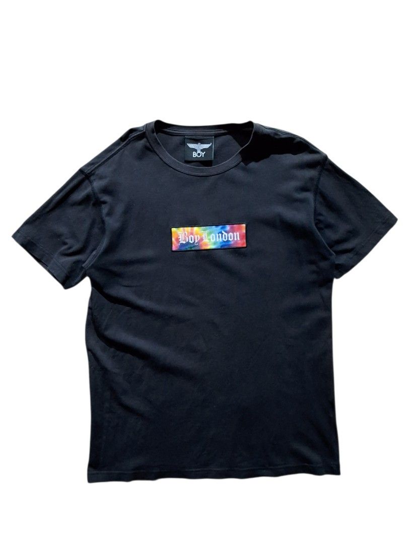 Boy London Script (Category: Tshirts & Polo Shirts ) located in La Trinidad. Submitted by lotionito2601 (Listing ID 1465673031, Image 1). Description: 300 shipped Boy London Size S on tag fit to large to xl 9/10 cr issue sunfade sa may neck, light cut washtag.