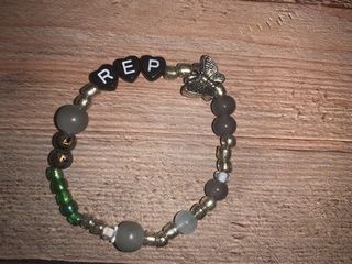 (Category: ) located in . Submitted by clar_shop (Listing ID 1465719003, Image 1). Description: .