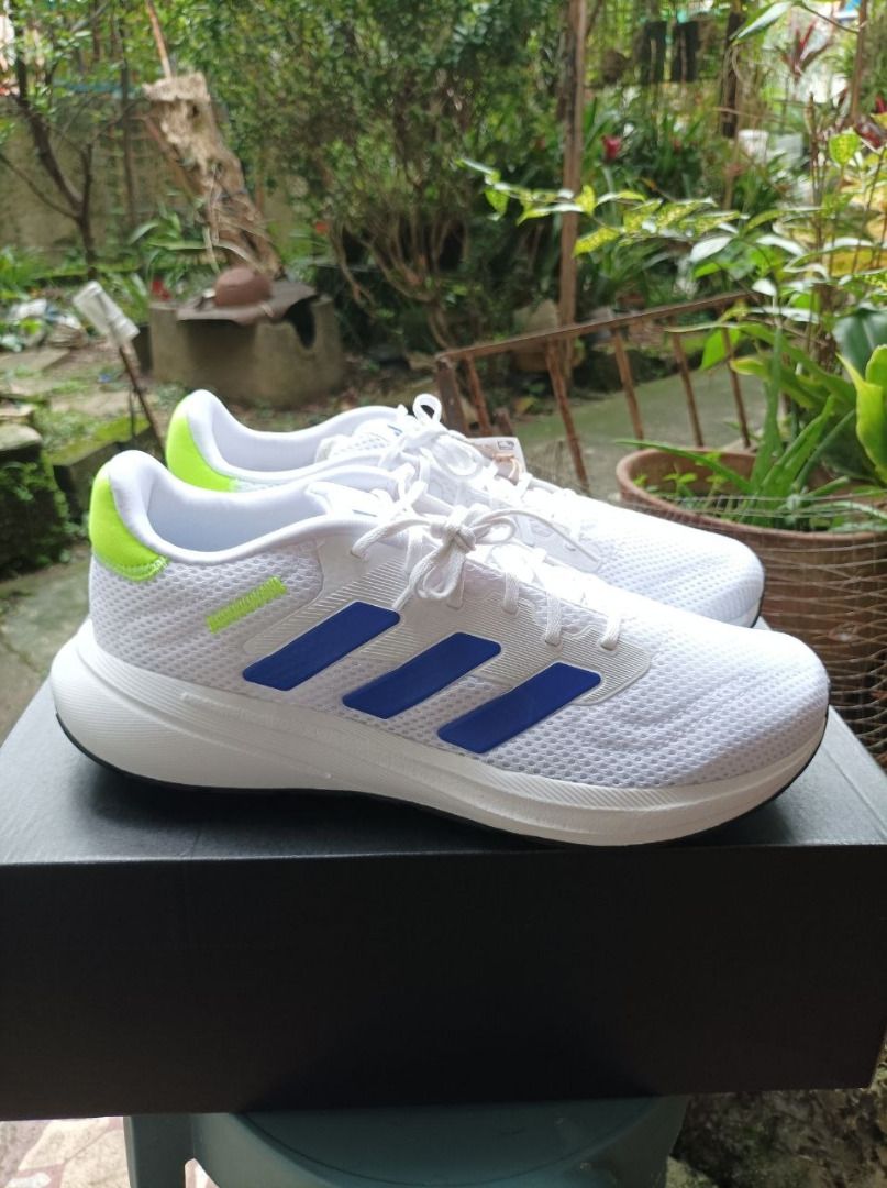 Adidas Response Runner U 'White Lemon' (Men US 8.5) w/ FREE KS Cleaner (Category: Sneakers) located in Quezon City. Submitted by strolling05 (Listing ID 1465615644, Image 2). Description: SULIT DEAL + FREEBIE! Selling a 100% Authentic and Brand New In Box Adidas Response Runner U 'White Blue Lemon' Includes a free KS Premium Foam Shoe Cleaner! Complete with box Gawa sa breathable mesh upper kaya presko sa paa, May full rubber sole para sa maganda