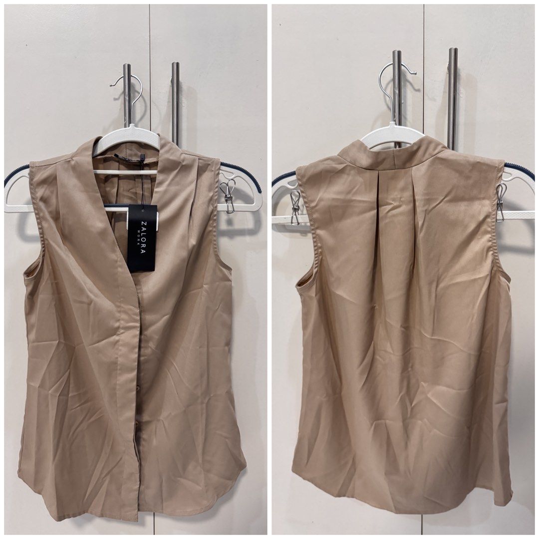 Brand new Top from Zalora (Category: Blouses) located in Naga. Submitted by gnl86 (Listing ID 1465718694, Image 1). Description: Still brand new never used, bought online and doesnt fit me.