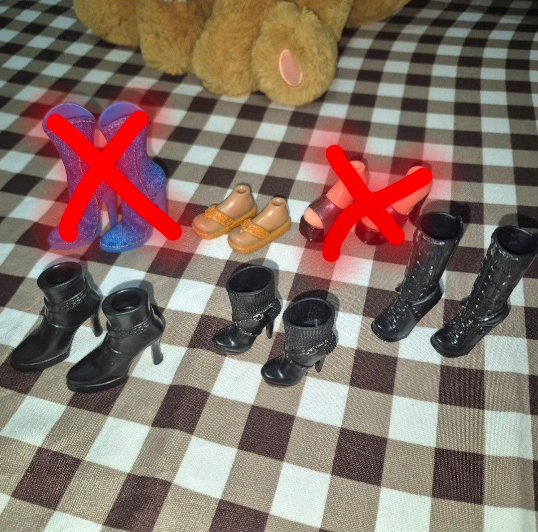 Bratz Shoes (Category: Interactive Toys) located in Cavite. Submitted by camimimel (Listing ID 1464198575, Image 2). Description: Can give discount to multiple orders or take all. A. SOLD B. 100 Yasmin Skin C. SOLD D. 150 E. 150 F. 150 Loc: Gen. Trias, Cavite 💸 Gcash, Maribank 🚚 J&T, Lalamove.