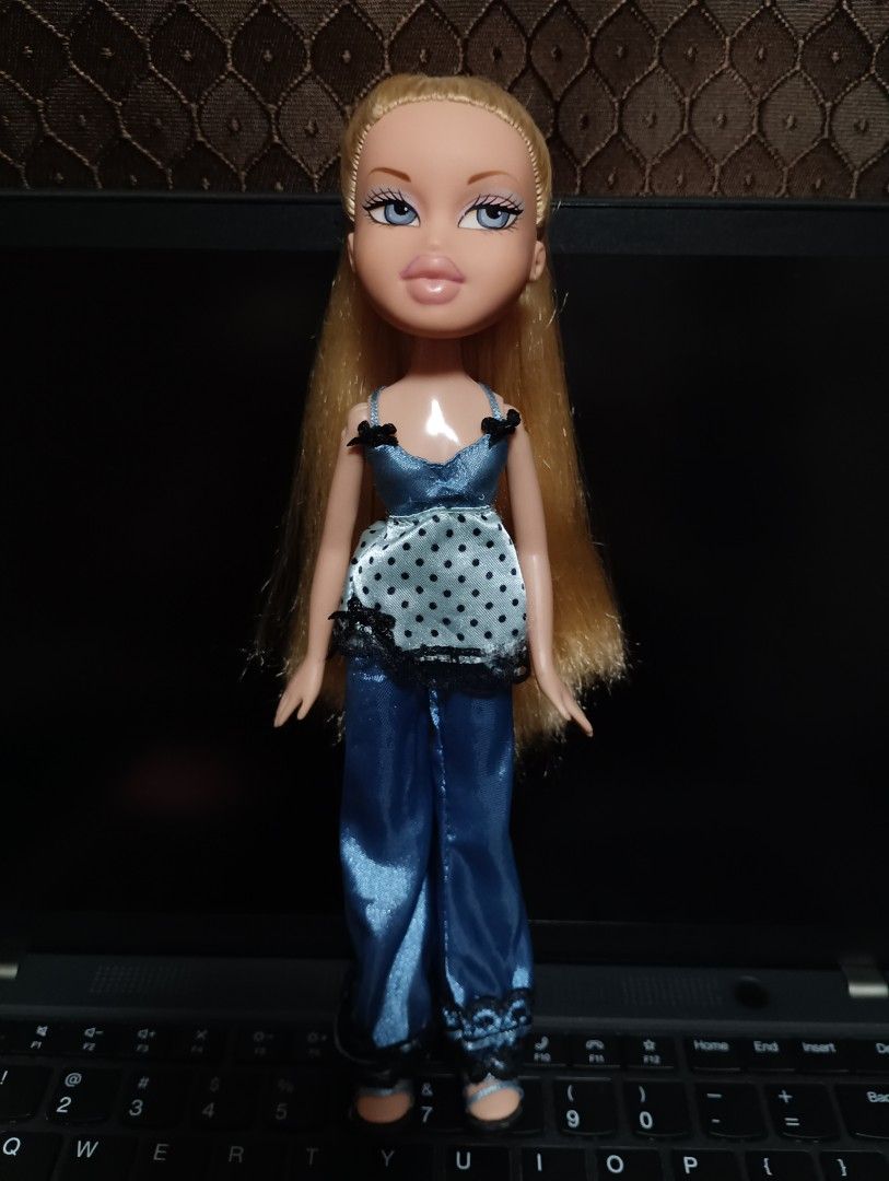 Bratz Sleep Over Cloe Doll (Category: Kids Toys) located in Rizal. Submitted by purplepower7 (Listing ID 1465702076, Image 1). Description: In original hair style and outfit with shoes soft smooth hair payment via G-Cash shipping via GGX.